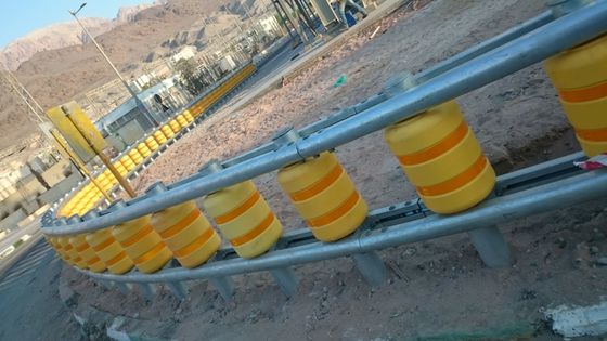 Calidad Barrera anticolisión de torneado de la protección de EVA Roller Guardrail System Rolling de la calzada fábrica