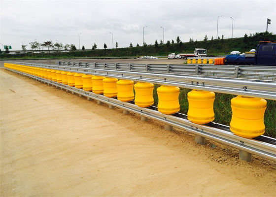 Calidad Seguridad EVA Buckets Rolling Guardrail Barrier del camino para la carretera fábrica