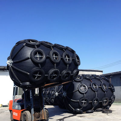 Calidad Uso neumático de ISO17357 50KPA/80KPA Marine Rubber Fender Durable In fábrica