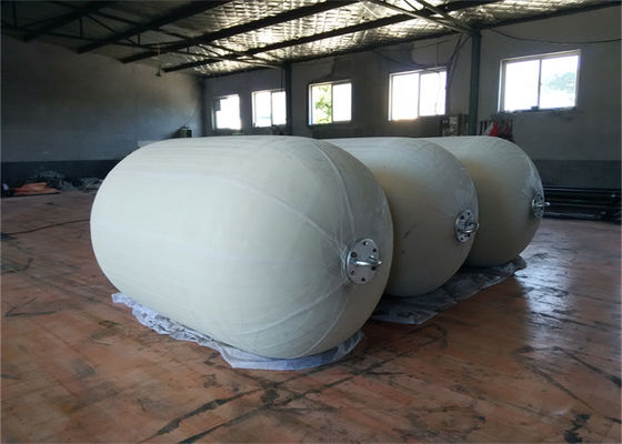 Calidad Tipo blanco de la honda que flota la defensa de goma neumática 50kpa los 3.3x6.5m fábrica