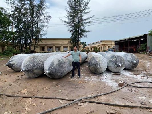 Calidad Tamaño y capas adaptables de Marine Boat Launching Rubber Airbags fábrica