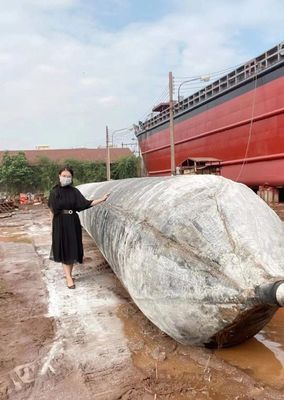 Calidad Sacos hinchables de lanzamiento de la alta de la especificación nave de goma del cordón 4-12 capas el 1.8*12m fábrica