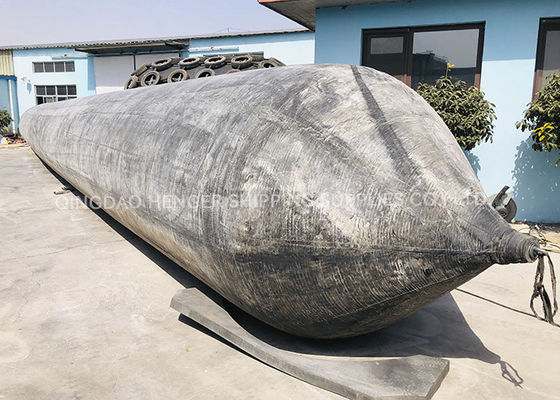 Calidad Airbag de caucho marino con capa indicadora de desgaste para lanzamiento de barcos de 0,8-3 M de diámetro y 4-25 M de longitud fábrica