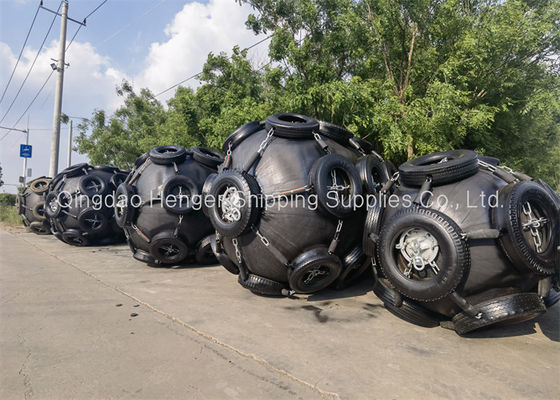 Calidad ISO 17357 Compliant Natural Rubber Pneumatic Rubber Fender with 50Kpa/80kpa Working Pressure for Marine Protection fábrica